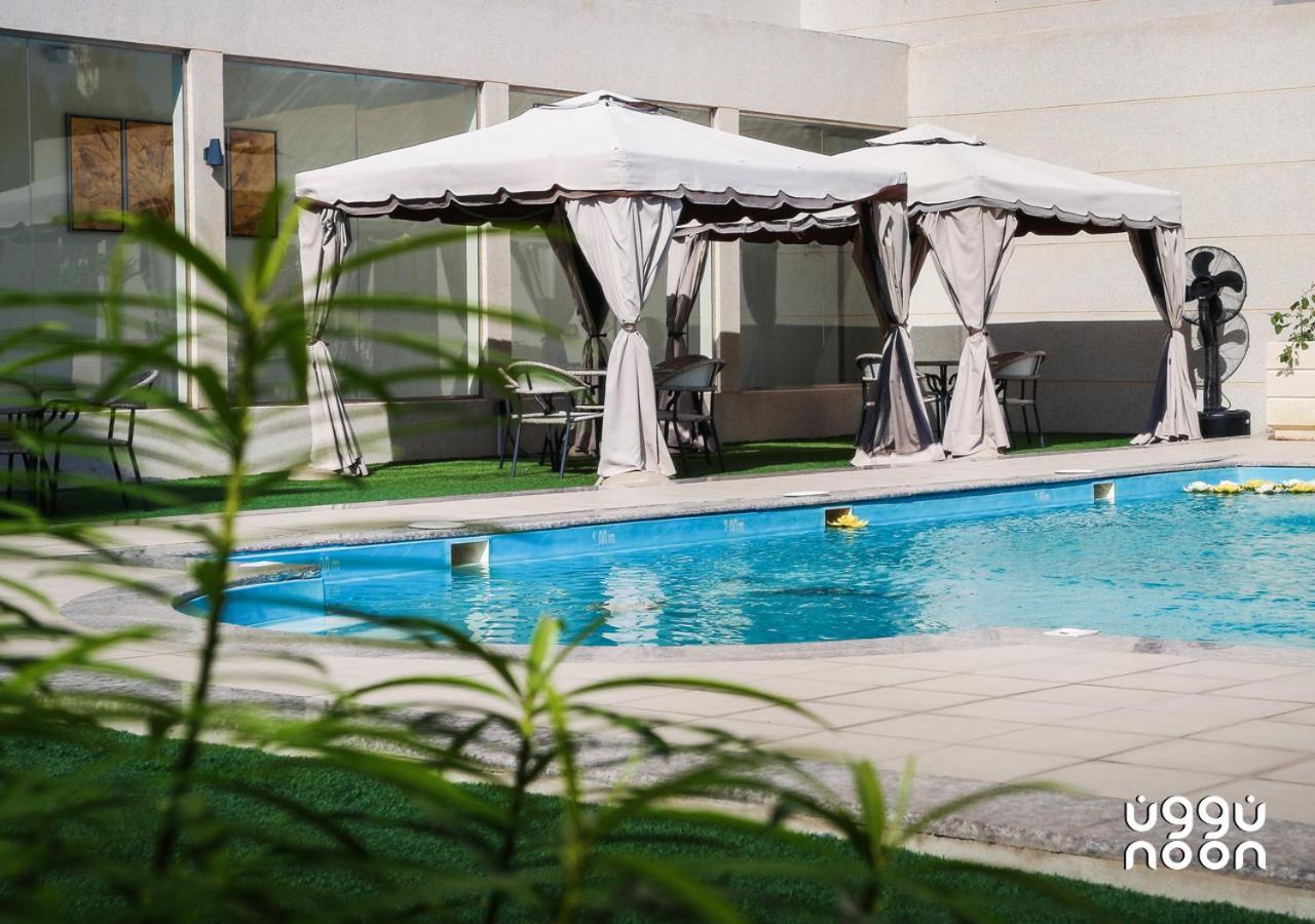 Noon Hotel Suites Khafji Екстер'єр фото