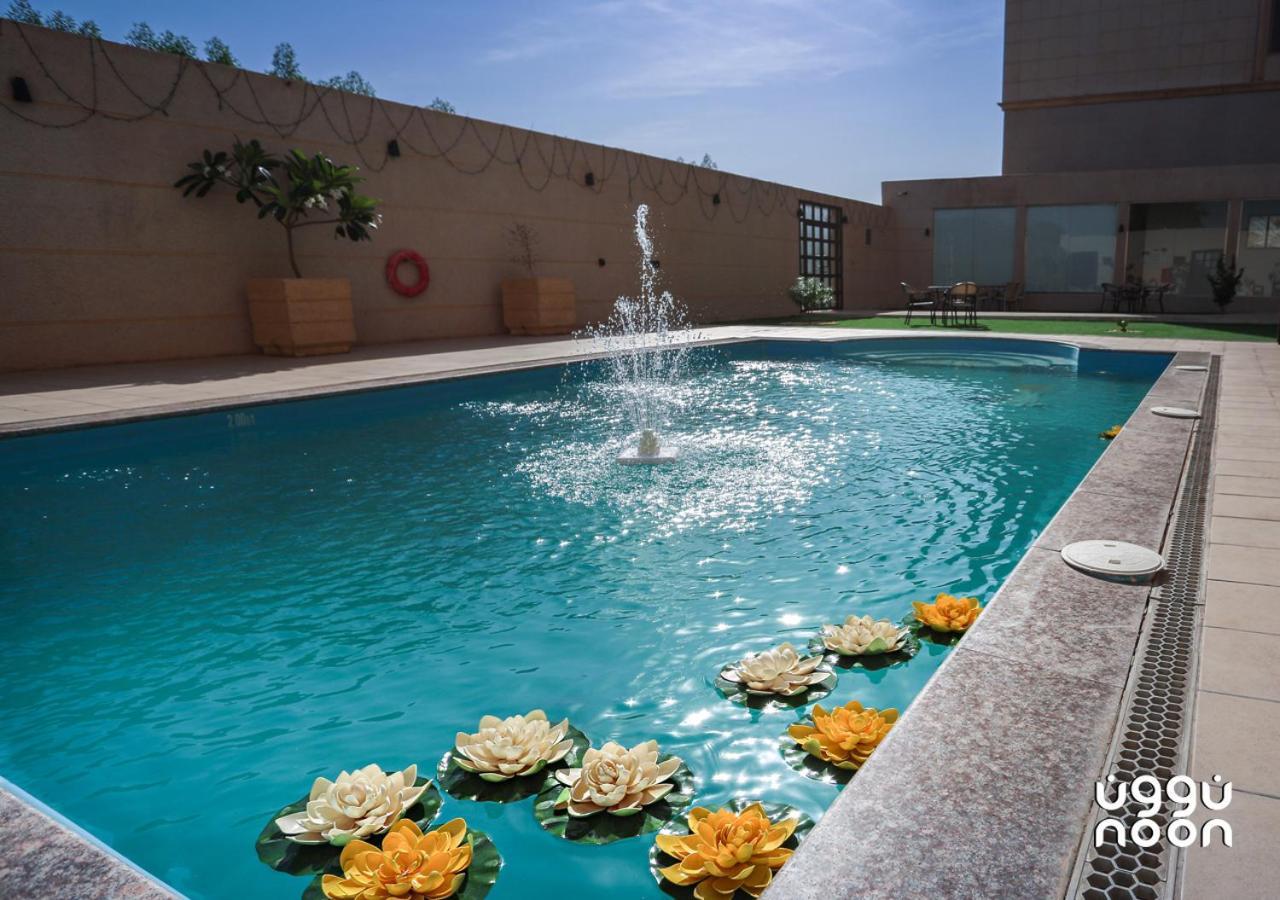 Noon Hotel Suites Khafji Екстер'єр фото