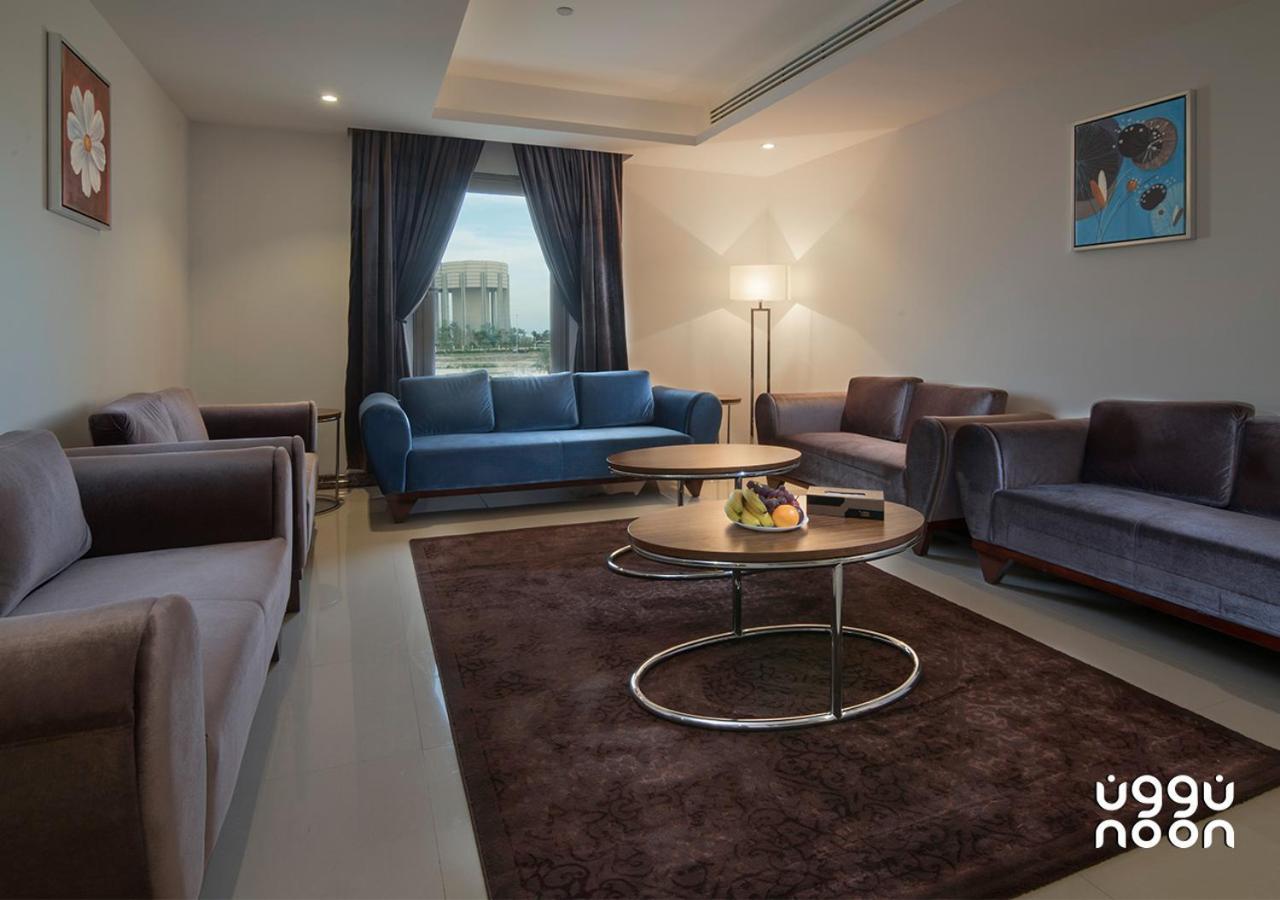 Noon Hotel Suites Khafji Екстер'єр фото